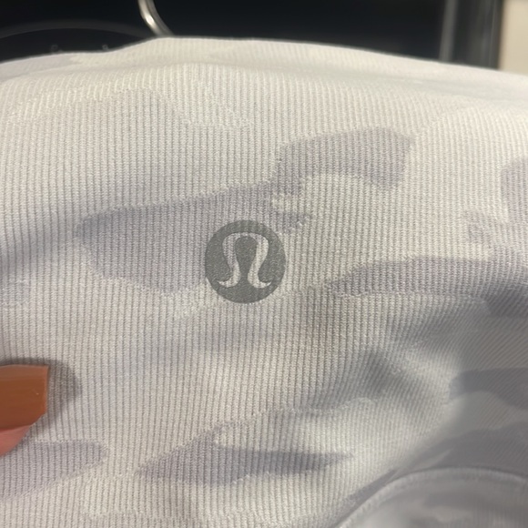 Lululemon Wunder Under Short 10" - Picture 5 of 6